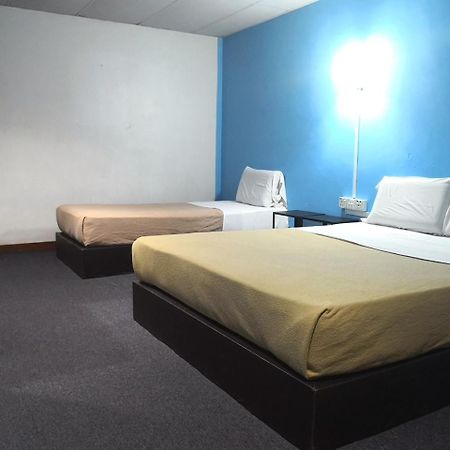 Hotel Seri Kota Satu Kota Tinggi Εξωτερικό φωτογραφία