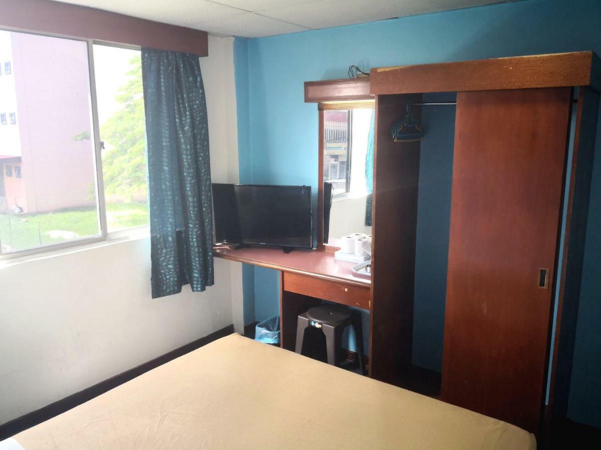 Hotel Seri Kota Satu Kota Tinggi Εξωτερικό φωτογραφία
